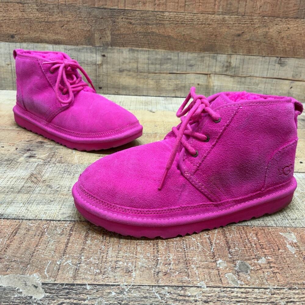UGG 1017320K Boots Girls Size 4 36 Pink Suede Chukka Lace Up Winter Fleece